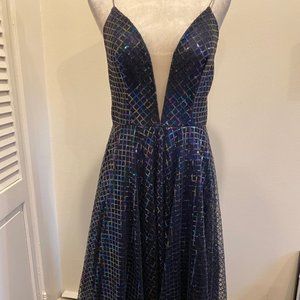 MACDUGGAL NAVY SEQUINED GOWN